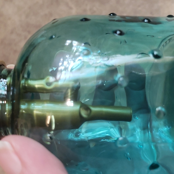 Pretty Sea-Foam Green Mister - Picture 3 of 3